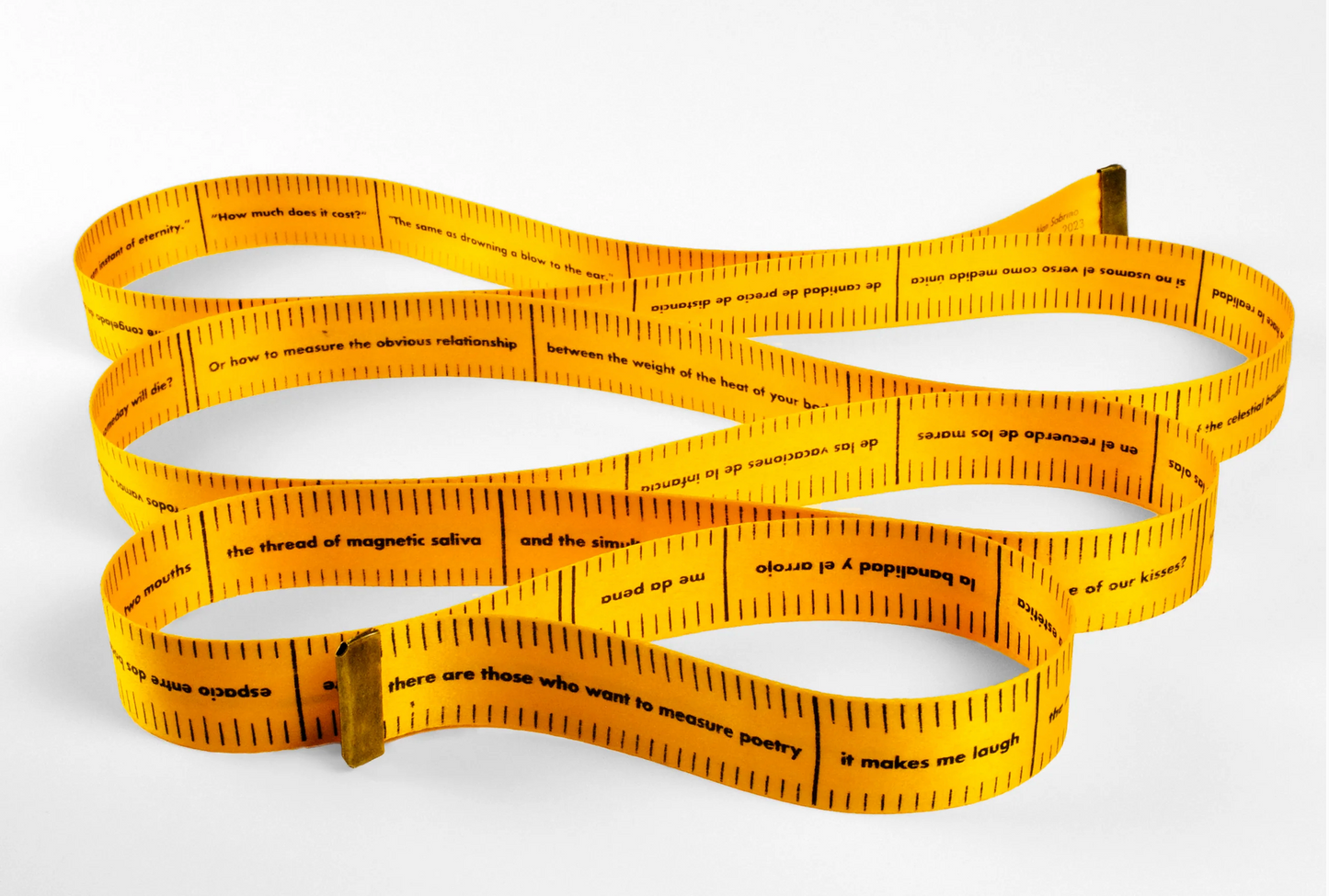 Errant Press: Cinta Para Medir (Measuring Tape)